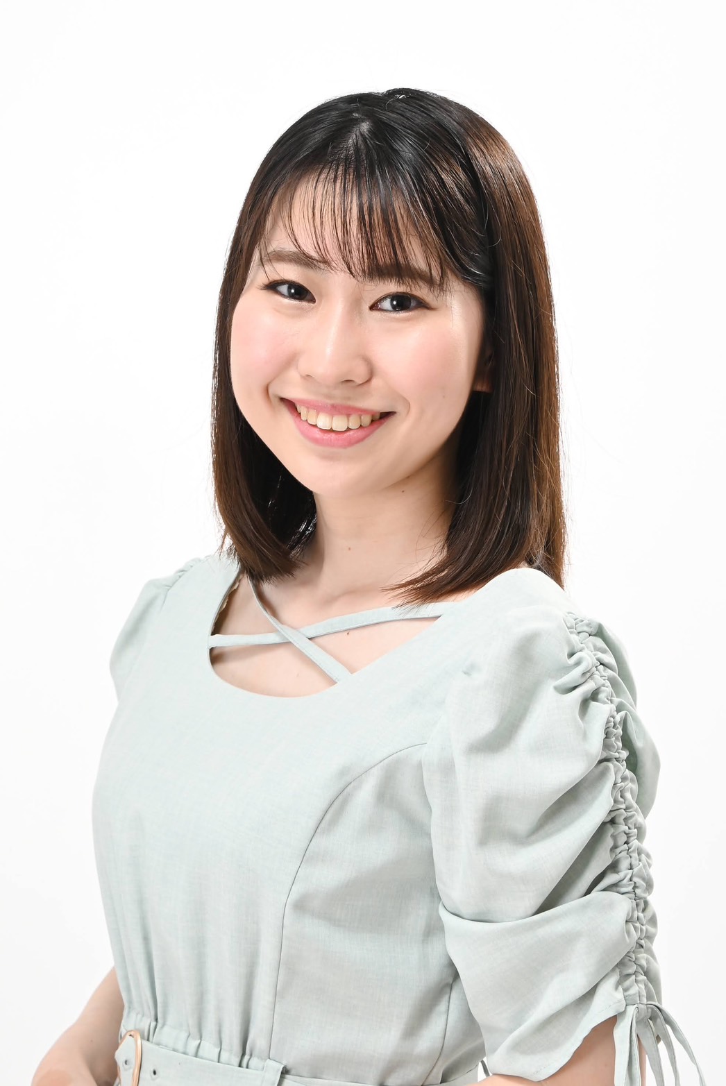 石山明奈